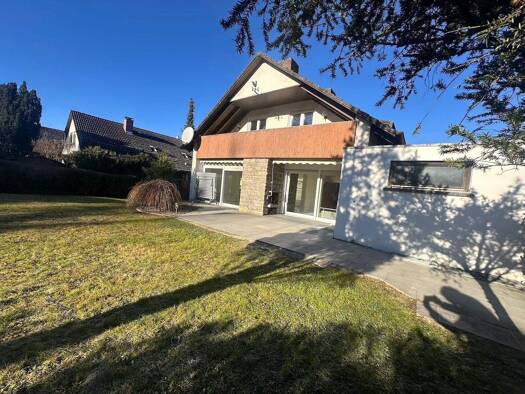 Einfamilienhaus zum Kauf 710.000 € 9 Zimmer 196 m² 590 m² Grundstück Kniebistr. 11 Friedingen Singen (Hohentwiel) 78224