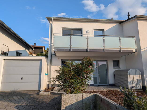 Doppelhaushälfte zur Miete 2.750 € 5,5 Zimmer 189 m² 343 m² Grundstück frei ab sofort Im Brünnel 26A Großsachsen Hirschberg an der Bergstraße 69493