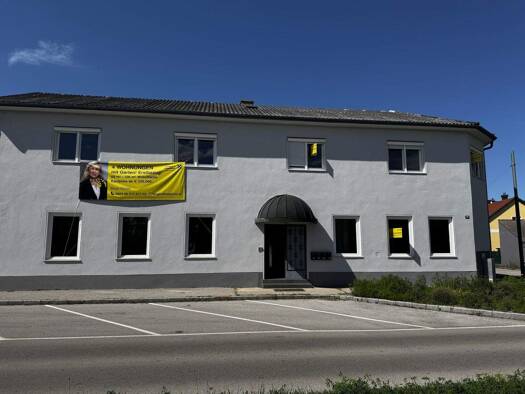 Sonstiges zum Kauf 980.000 € 15 Zimmer 359 m² 675 m² Grundstück Wiener Neustadt 2700