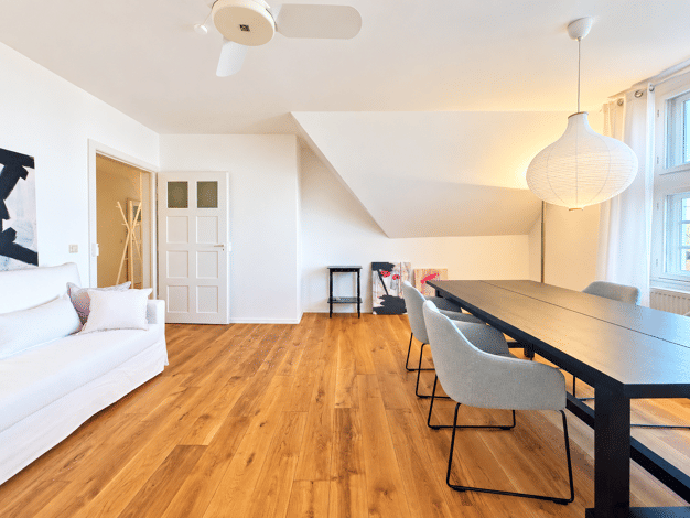 Wohnung zur Miete 1.980 € 4 Zimmer 108 m² Geschoss 3/3 frei ab sofort Sonnenberg Stuttgart 70597