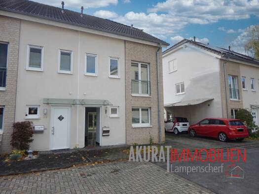Doppelhaushälfte zur Miete 1.900 € 4 Zimmer 155 m² 200 m² Grundstück Hitdorf Leverkusen 51371
