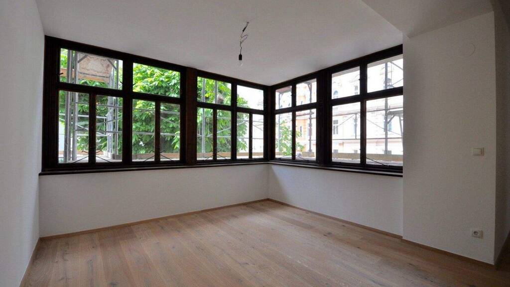 Wohnung zur Miete 1.695 € 3 Zimmer 113,1 m² 1. Geschoss Castelligasse Wien 1050