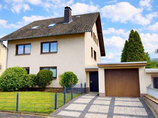 Mehrfamilienhaus zum Kauf als Kapitalanlage geeignet 530.000 € 8 Zimmer 232 m² 545 m² Grundstück Niederholtorf Bonn 53229
