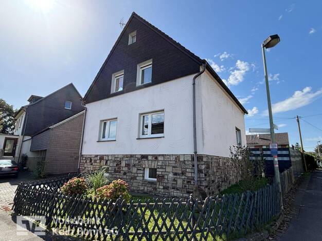 Einfamilienhaus zum Kauf 315.000 € 5 Zimmer 96,6 m² 237 m² Grundstück Halft Eitorf 53783