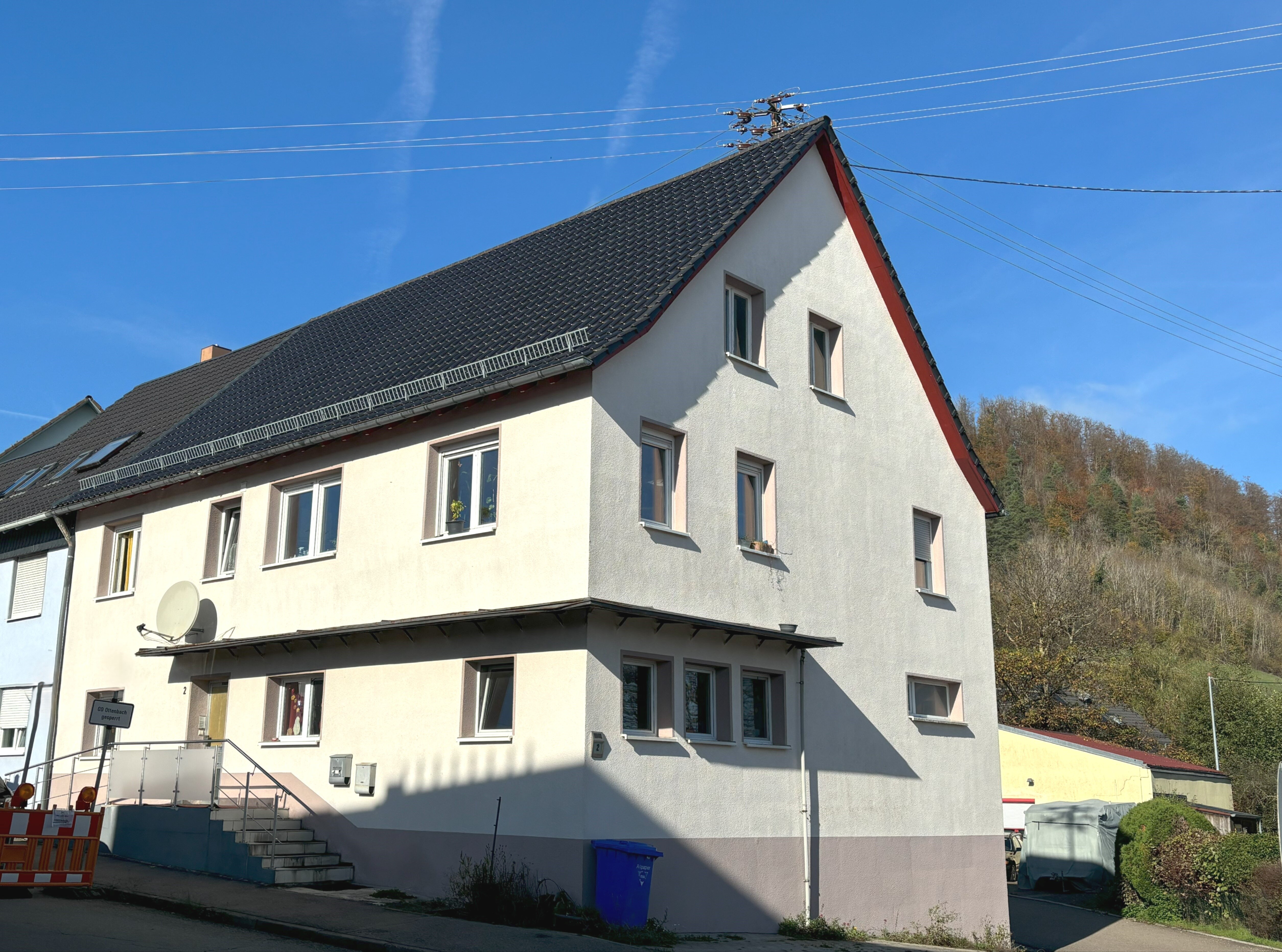 Mehrfamilienhaus zum Kauf 398.000 € 8 Zimmer 213 m²<br/>Wohnfläche 284 m²<br/>Grundstück Rechberg Schwäbisch Gmünd 73529