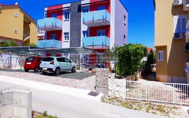 Haus zum Kauf 575.000 € 8 Zimmer 250 m² 520 m² Grundstück Sibenik 22000