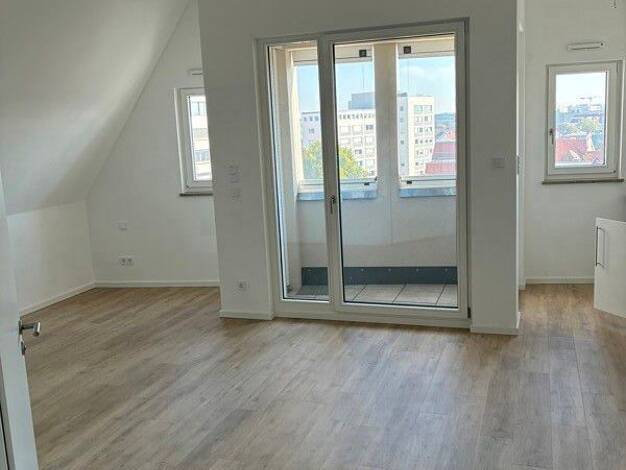Wohnung zur Miete 725 € 1 Zimmer 34,7 m² 3. Geschoss frei ab 08.10.2026 Hinter der Metzg Innenstadt Augsburg 86150