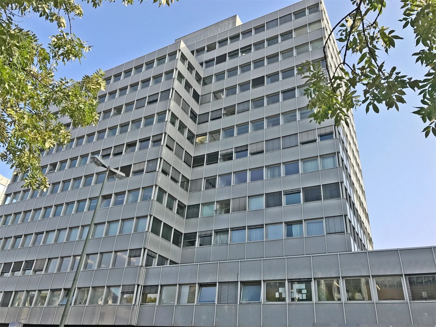 Bürofläche zur Miete 14,50 € 137,2 m²<br/>Bürofläche ab 137,2 m²<br/>Teilbarkeit Sachsenhausen - Nord Frankfurt am Main 60594