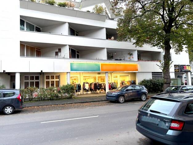 Laden zum Kauf 195.000 € 2 Zimmer 221 m² Verkaufsfläche Gladbach Bergisch Gladbach 51465