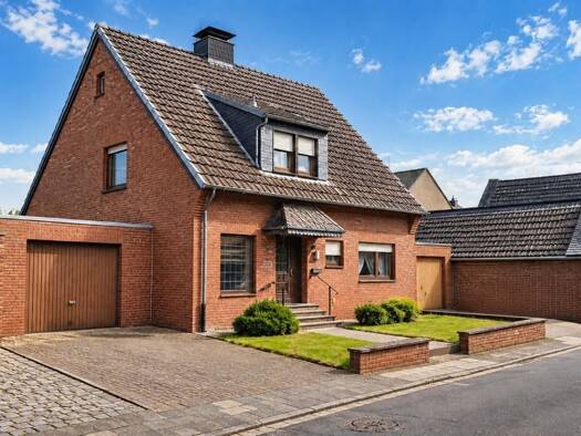 Einfamilienhaus zum Kauf 399.000 € 5 Zimmer 132 m² 850 m² Grundstück Ramrath Rommerskirchen 41569
