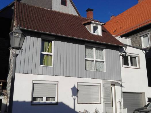 Einfamilienhaus zur Miete 750 € 5 Zimmer 80 m² 100 m² Grundstück frei ab 01.10.2026 Bad Wildungen 34537