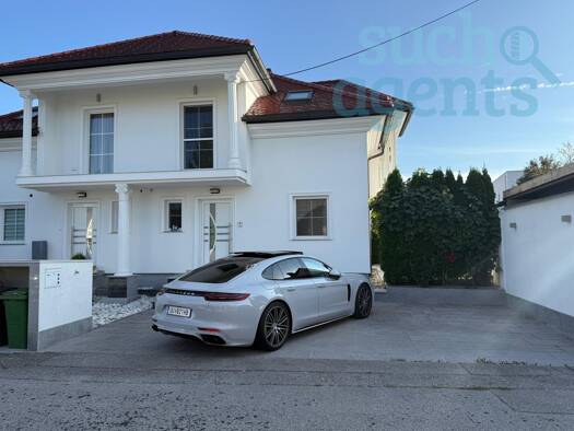 Doppelhaushälfte zur Miete 1.980 € 4 Zimmer 99 m² Traun 4050