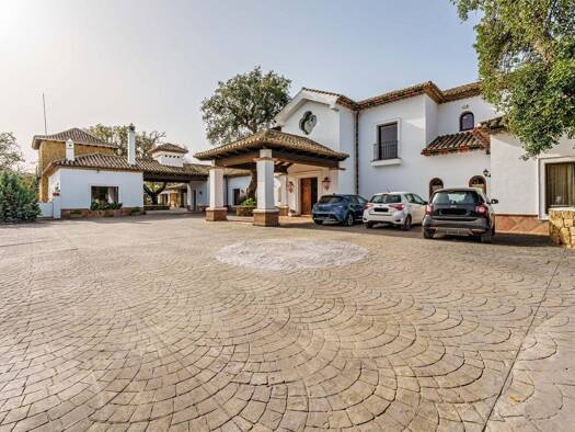 Haus zum Kauf 7.975.000 € 1.254 m² 49.832 m² Grundstück La Calera 29130