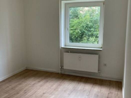Wohnung zur Miete 550 € 4 Zimmer 65,3 m² 1. Geschoss frei ab sofort Jahnstraße 5 Brake Brake 26919