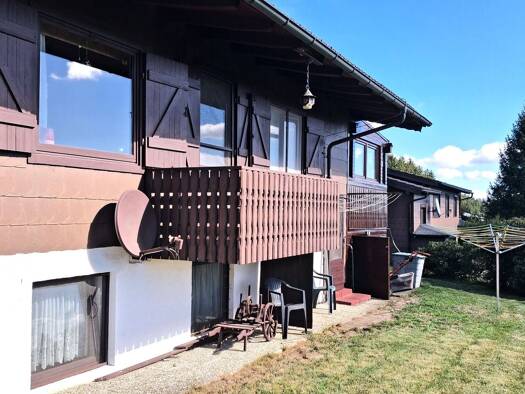 Ferienhaus zum Kauf 110.000 € 6 Zimmer 102 m² 849 m² Grundstück frei ab sofort Pillmersreuth Schwarzenbach a.Wald 95131