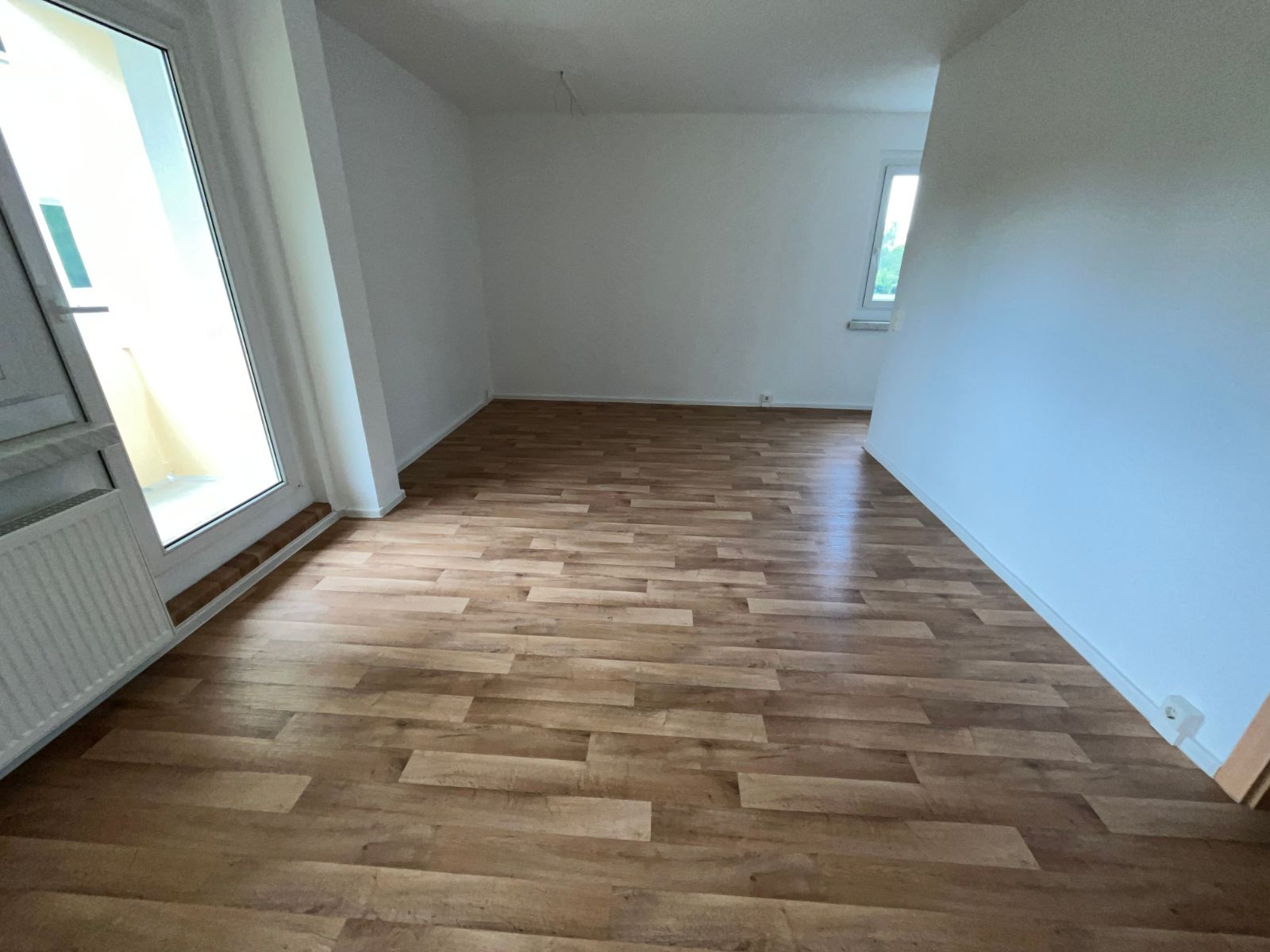 Wohnung zur Miete 209 € 1 Zimmer 34,8 m²<br/>Wohnfläche 1.<br/>Geschoss Albert-Schweitzer-Straße 20 Chrieschwitz Plauen 08529