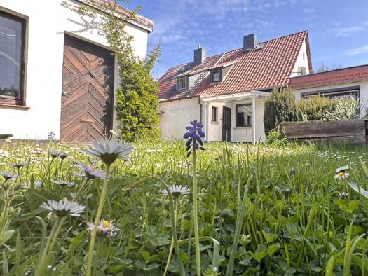 Einfamilienhaus zum Kauf 225.000 € 6 Zimmer 130 m² 307 m² Grundstück Gotha 99867