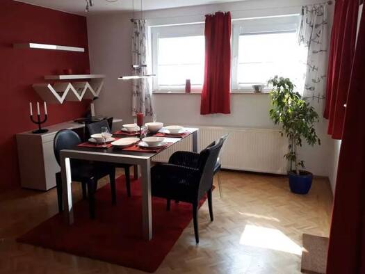 Terrassenwohnung zur Miete 750 € 2,5 Zimmer 81 m² Geschoss EG/4 frei ab sofort Kirchen-Hausen Geisingen 78187