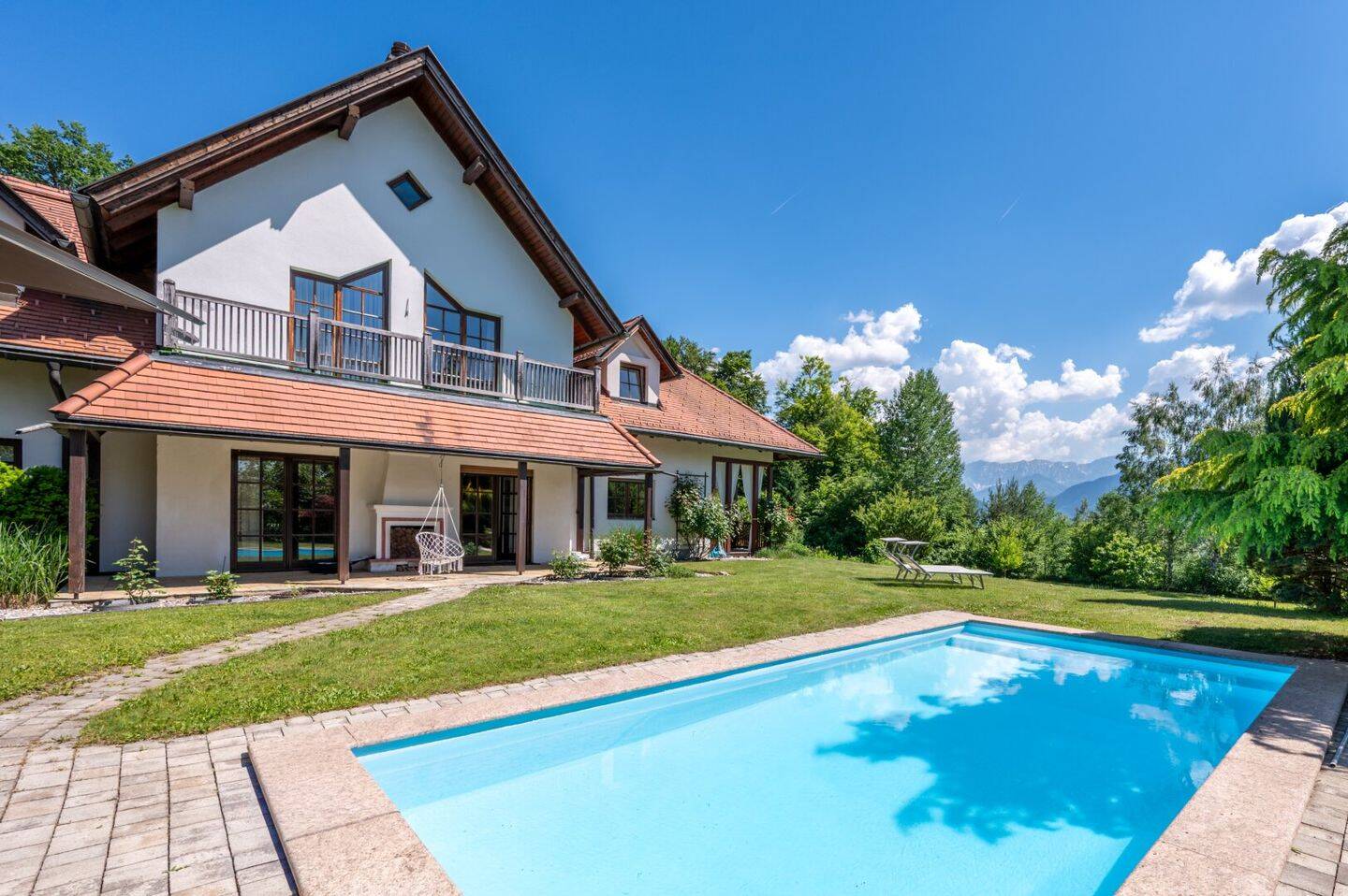 Villa zum Kauf