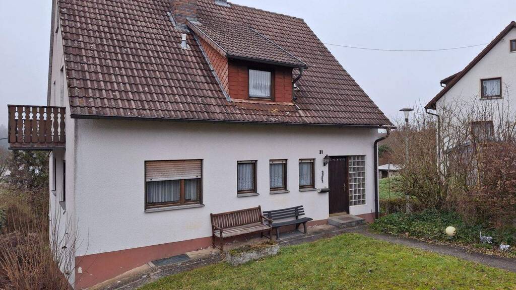 Einfamilienhaus zum Kauf 249.000 € 5 Zimmer 129 m² 2.196 m² Grundstück frei ab sofort Sachsendorf Aufseß 91347