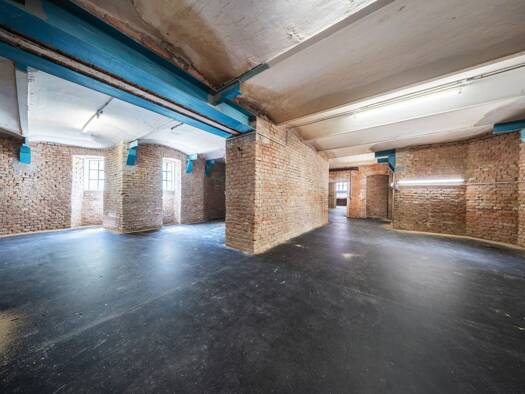 Halle/Industriefläche zum Kauf 1.999 € Untere Weißgerberstraße Landstraße 1030