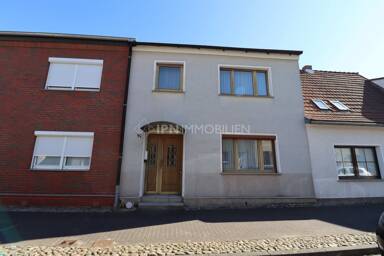 Stadthaus zum Kauf 209.500 € 4 Zimmer 120 m² 983 m² Grundstück Schwaan Schwaan 18258