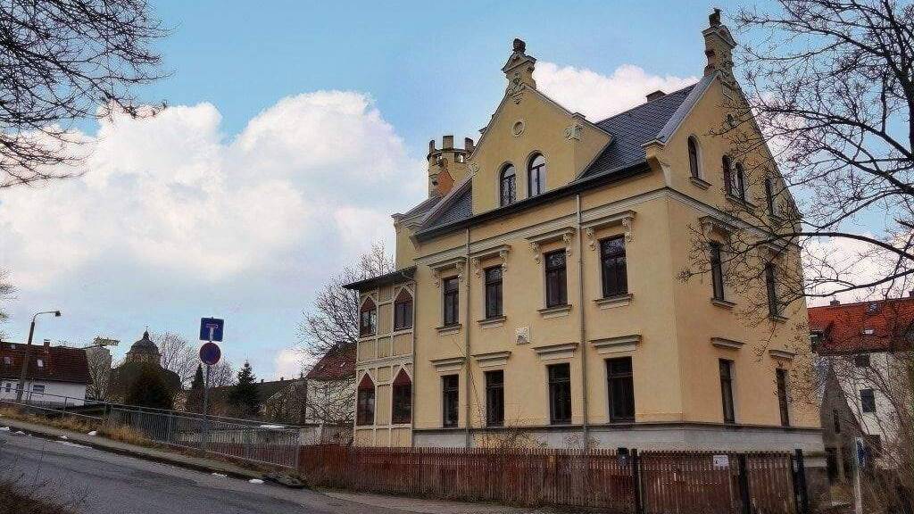 Mehrfamilienhaus zum Kauf provisionsfrei 174.000 € 12 Zimmer 343 m² 890 m² Grundstück Altenburg 04600