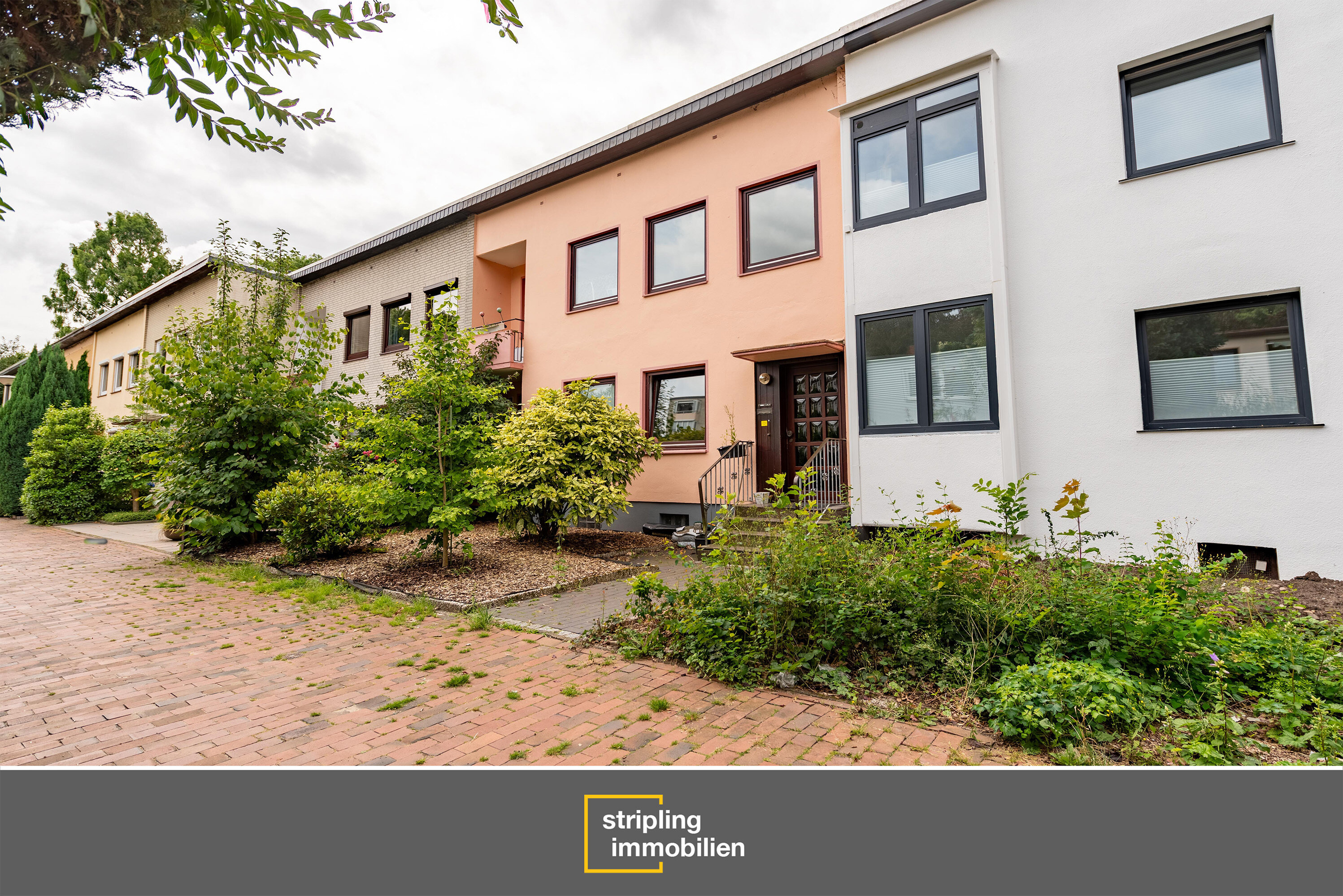 Mehrfamilienhaus zum Kauf 359.000 € 6,5 Zimmer 160,5 m²<br/>Wohnfläche 280 m²<br/>Grundstück Gartenstadt Süd Bremen 28201