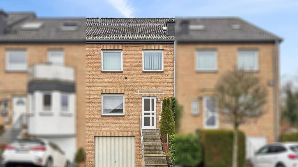 Reihenmittelhaus zum Kauf 375.000 € 3 Zimmer 110 m² 151 m² Grundstück Hennef Hennef (Sieg) 53773