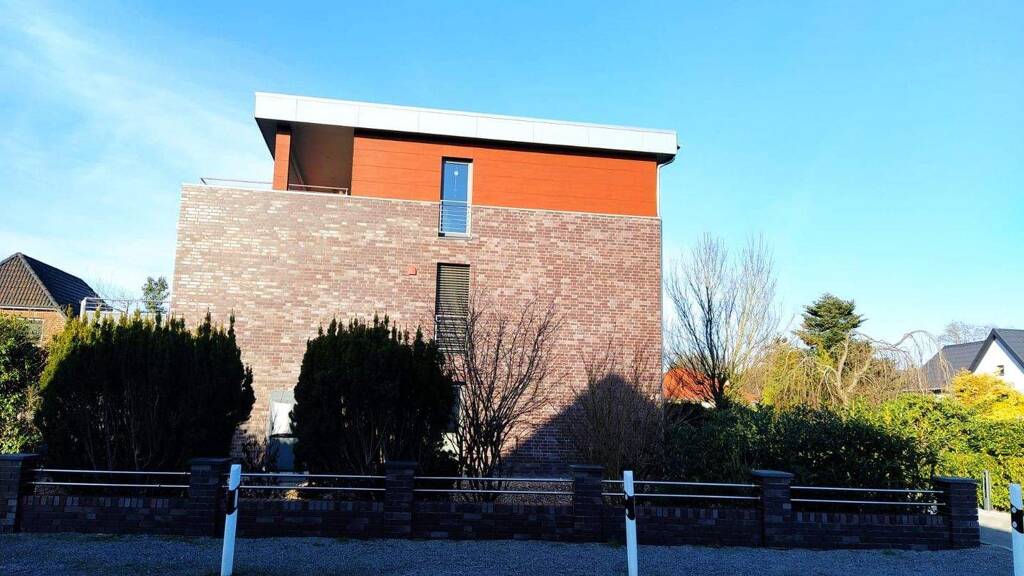 Wohnung zur Miete 1.270 € 3 Zimmer 122 m² EG frei ab sofort Ellernstraße 49 Schafkoven/Donneresch Delmenhorst 27751