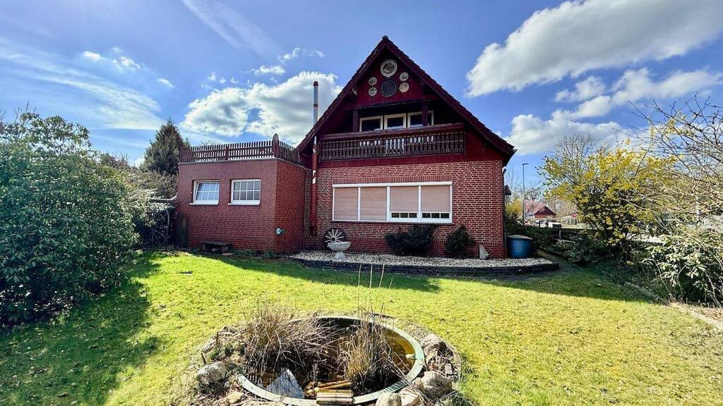 Mehrfamilienhaus zum Kauf 349.000 € 15 Zimmer 433 m² 1.948 m² Grundstück Mardorf Neustadt am Rübenberge 31535