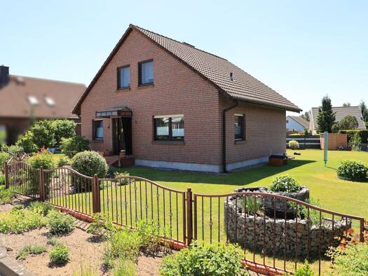 Einfamilienhaus zum Kauf 459.000 € 5 Zimmer 140 m² 675 m² Grundstück Finowfurt Schorfheide 16224