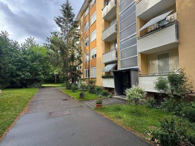 Studio zur Miete 498 € 1 Zimmer 37 m² 3. Geschoss Schultheißallee 67 Gleißhammer Weiterer Innenstadtgürtel Süd 90478