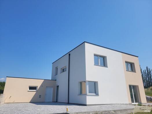 Einfamilienhaus zum Kauf - Erstbezug 450.000 € 5 Zimmer 133 m² 642 m² Grundstück Grub 3200