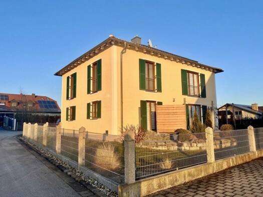 Einfamilienhaus zum Kauf 620.000 € 4 Zimmer 150 m² 555 m² Grundstück frei ab sofort Hienheim Neustadt 93333