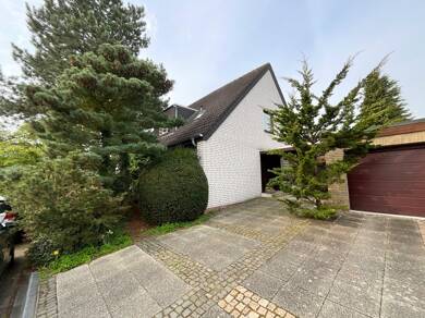 Mehrfamilienhaus zum Kauf 385.000 € 7 Zimmer 162 m² 726 m² Grundstück Weddel Cremlingen 38162