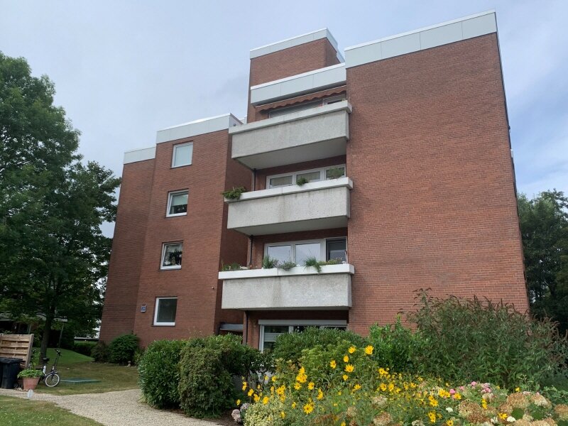 Wohnung zum Kauf 154.000 € 2 Zimmer 63 m²<br/>Wohnfläche 1.<br/>Geschoss Schubertstr. 21 Döse Cuxhaven 27474