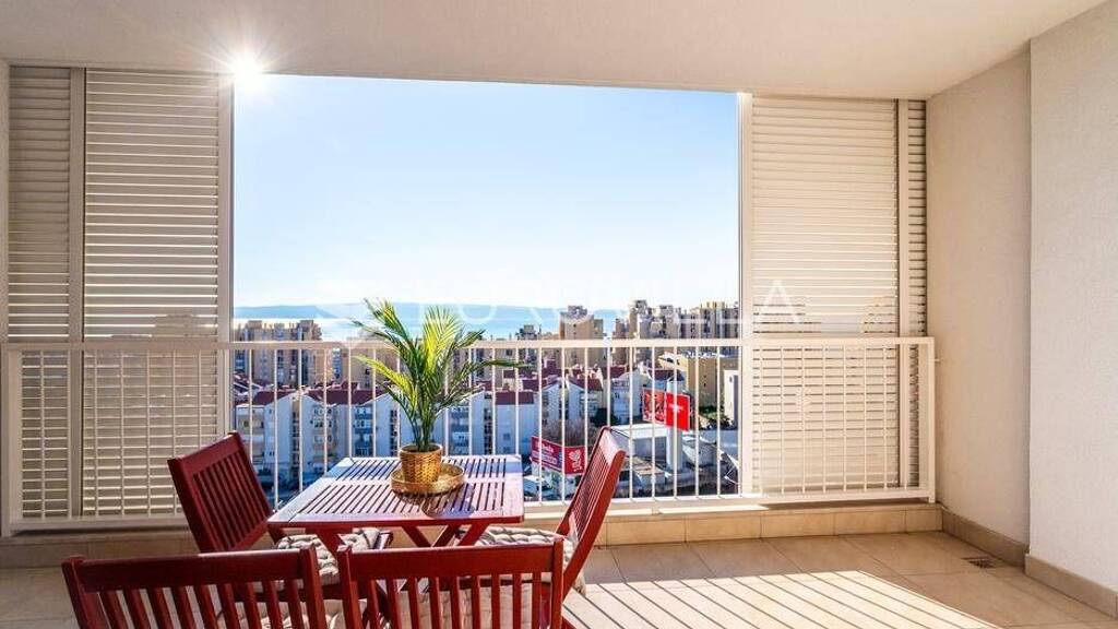 Wohnung zur Miete 1.200 € 2 Zimmer 68 m² 4. Geschoss Visoka Kman - Visoka - Sucidar