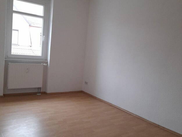 Wohnung zur Miete 235 € 2 Zimmer 40,6 m² 2. Geschoss Amsdorf Straße 20 Naumburg Naumburg 06618