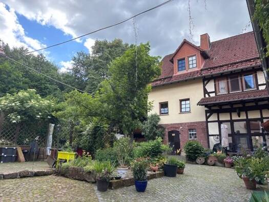 Haus zum Kauf 1.400.000 € 788 m² 72.500 m² Grundstück Oberaula Oberaula 36280