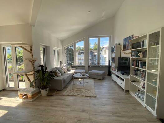 Wohnung zur Miete 700 € 3 Zimmer 93 m² frei ab sofort Bleichstraße 15 Solingen-Mitte Solingen 42651