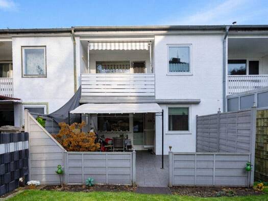 Reihenmittelhaus zum Kauf 270.000 € 4 Zimmer 95 m² 247 m² Grundstück Eversten Oldenburg 26131