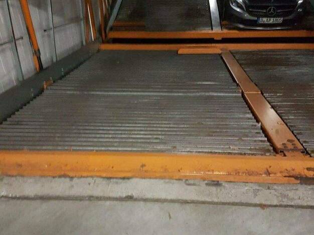 Außenstellplatz zur Miete provisionsfrei 60 € Steinkribbenstraße 5 Benrath Düsseldorf 40597