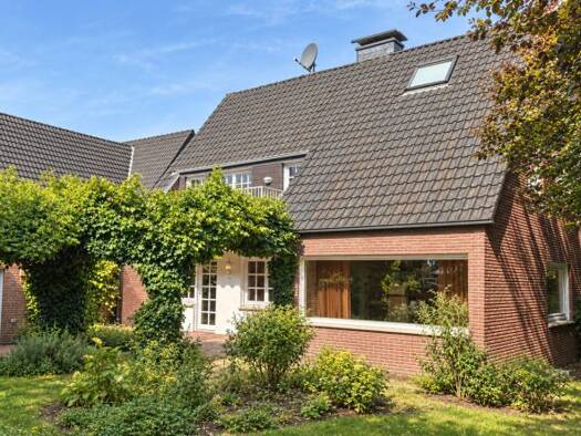 Einfamilienhaus zum Kauf 369.000 € 5 Zimmer 114 m² 874 m² Grundstück Marienfeld Harsewinkel 33428