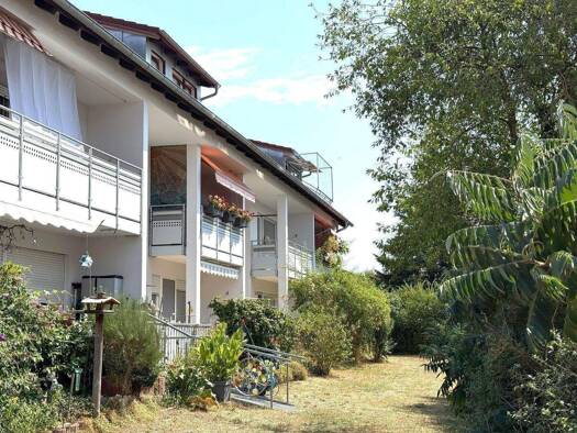 Wohnung zum Kauf 193.000 € 2 Zimmer 51,3 m² Geschoss 1/2 frei ab sofort Feucht Feucht 90537