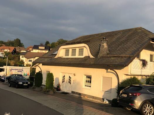 Wohnung zur Miete 900 € 3,5 Zimmer 100 m² Geschoss EG/3 frei ab sofort Gerlingen Wenden 57482