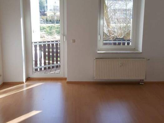 Wohnung zum Kauf 69.900 € 3 Zimmer 74,3 m² 2. Geschoss frei ab sofort Gessentalstraße 25 Pforten Gera 07551