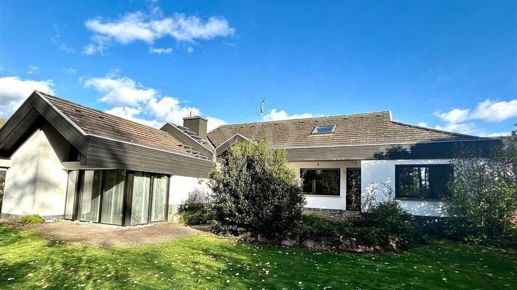 Bungalow zum Kauf 549.000 € 5 Zimmer 185 m² 740 m² Grundstück Ravolzhausen Neuberg 63543