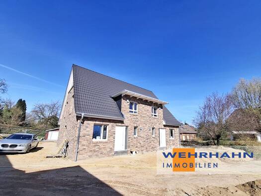 Doppelhaushälfte zum Kauf - Erstbezug provisionsfrei 659.000 € 4,5 Zimmer 117 m² 424 m² Grundstück Achtern Diek 74 a Hoisdorf Hoisdorf 22955