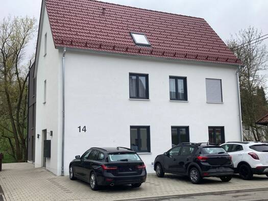 Wohnung zur Miete 800 € 3,5 Zimmer 81 m² frei ab 01.11.2026 Ratshausen 72365